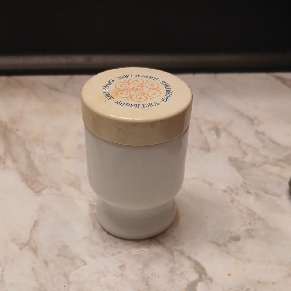 White Spice Jar with Cream Lid